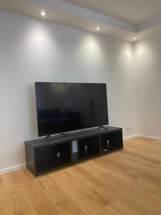 Super Appartement Refait A Neuf Beaucoup De Charme Boulogne-Billancourt Exterior foto